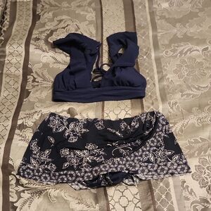 Robin Piccone Midnight Blue Floral Swimwear Size SMALL